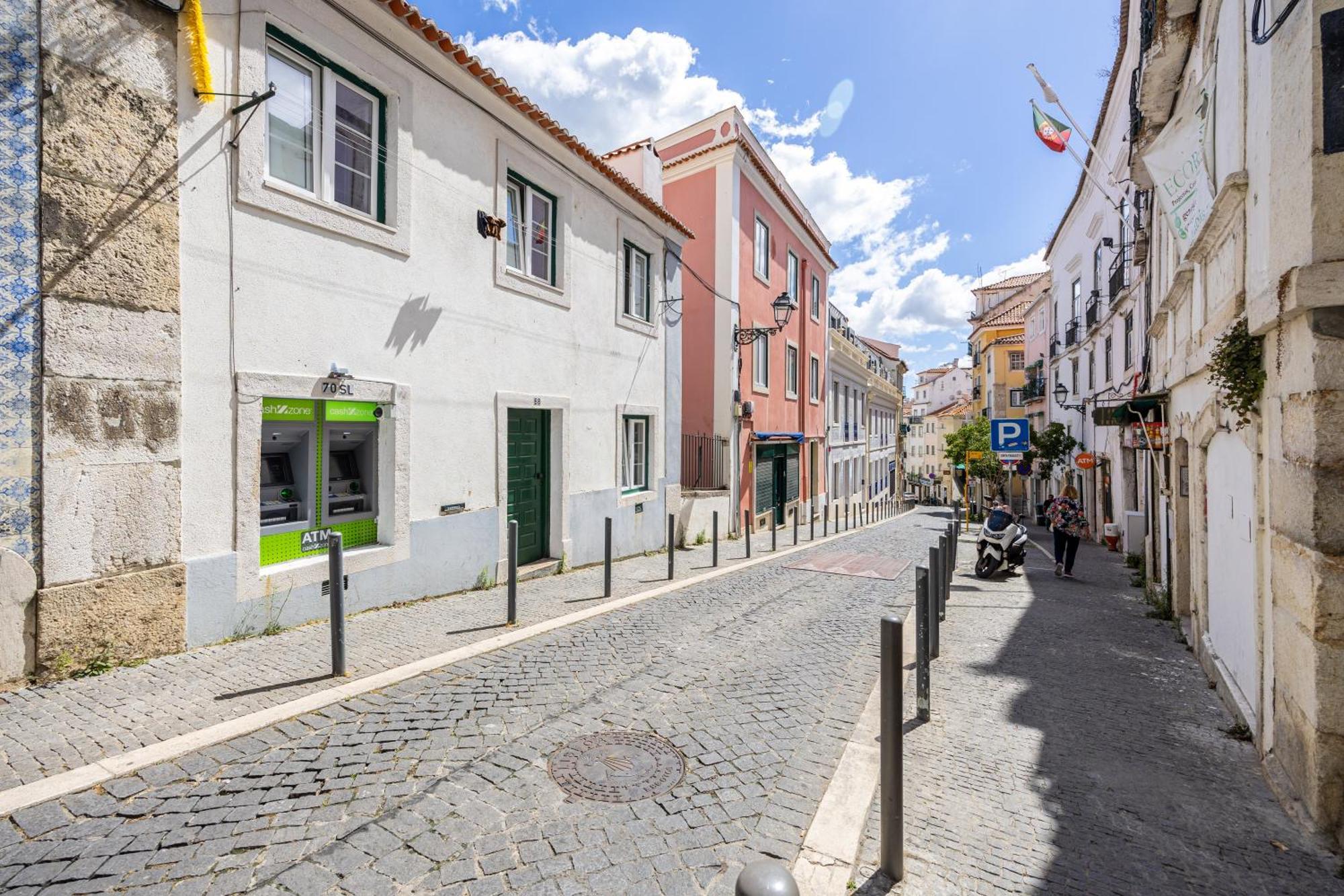 Alfama Valle Lisbon Exterior photo